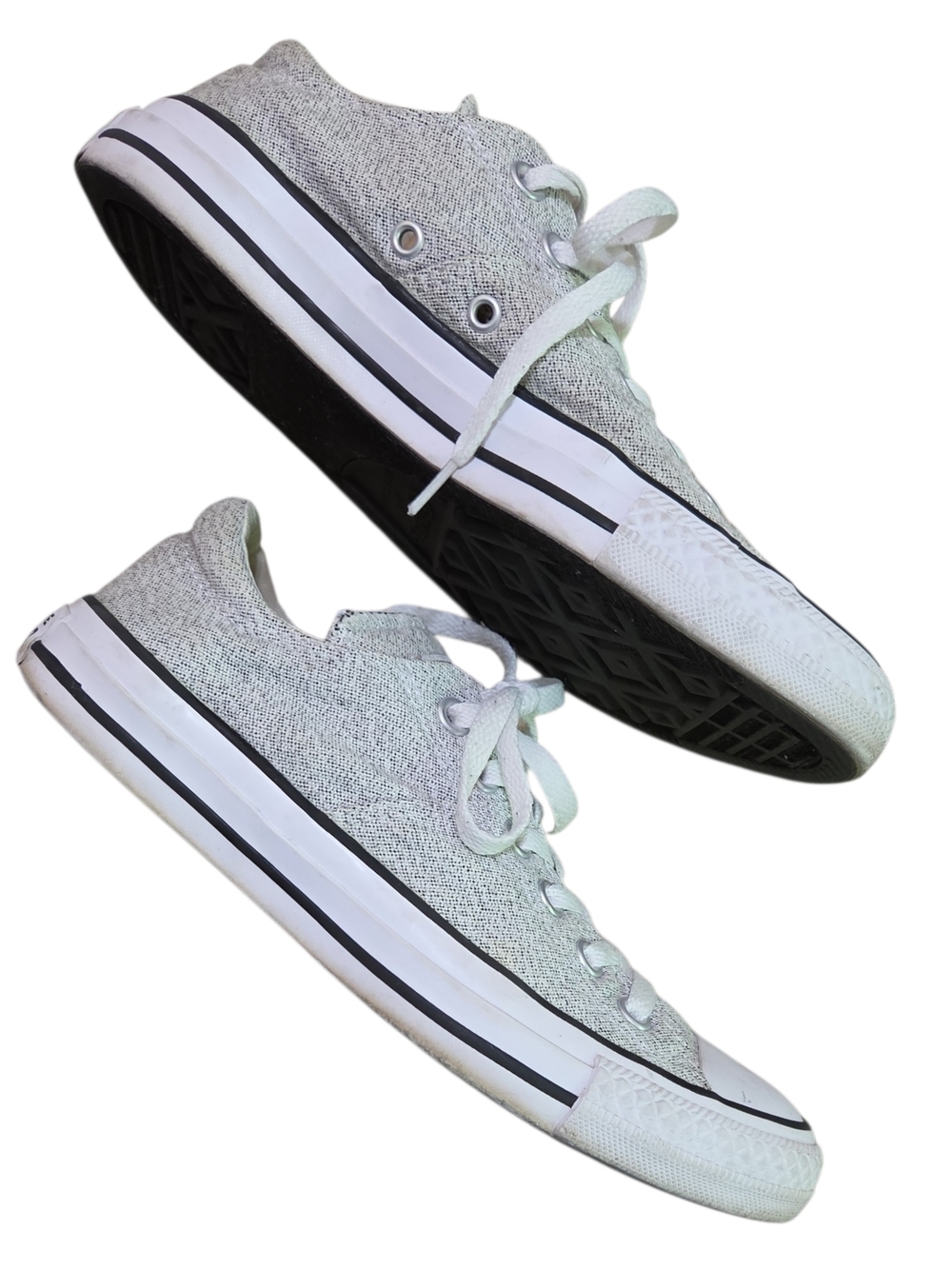 Converse Low-Top Sneakers in Light Gray and White Size 7.5 - Picture 7 of 12